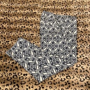 Ann Taylor Loft Riviera Julie Capri Pant